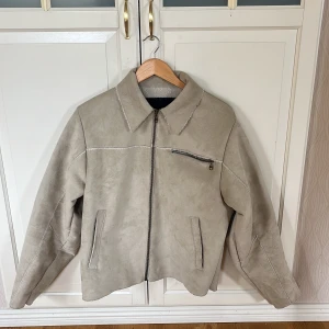 Vårjacka  - Sparsamt använd 