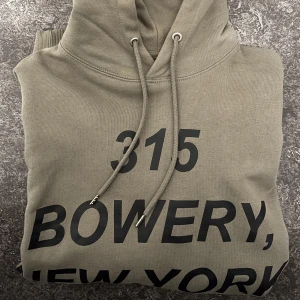 Hoodie - Aldrig använd 