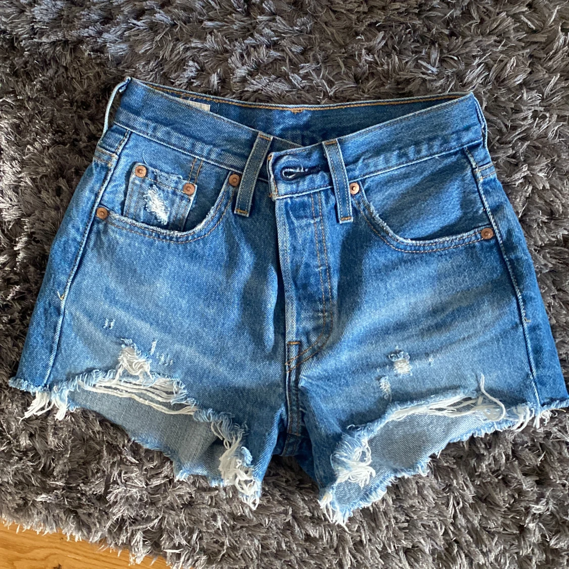 Levis shorts 