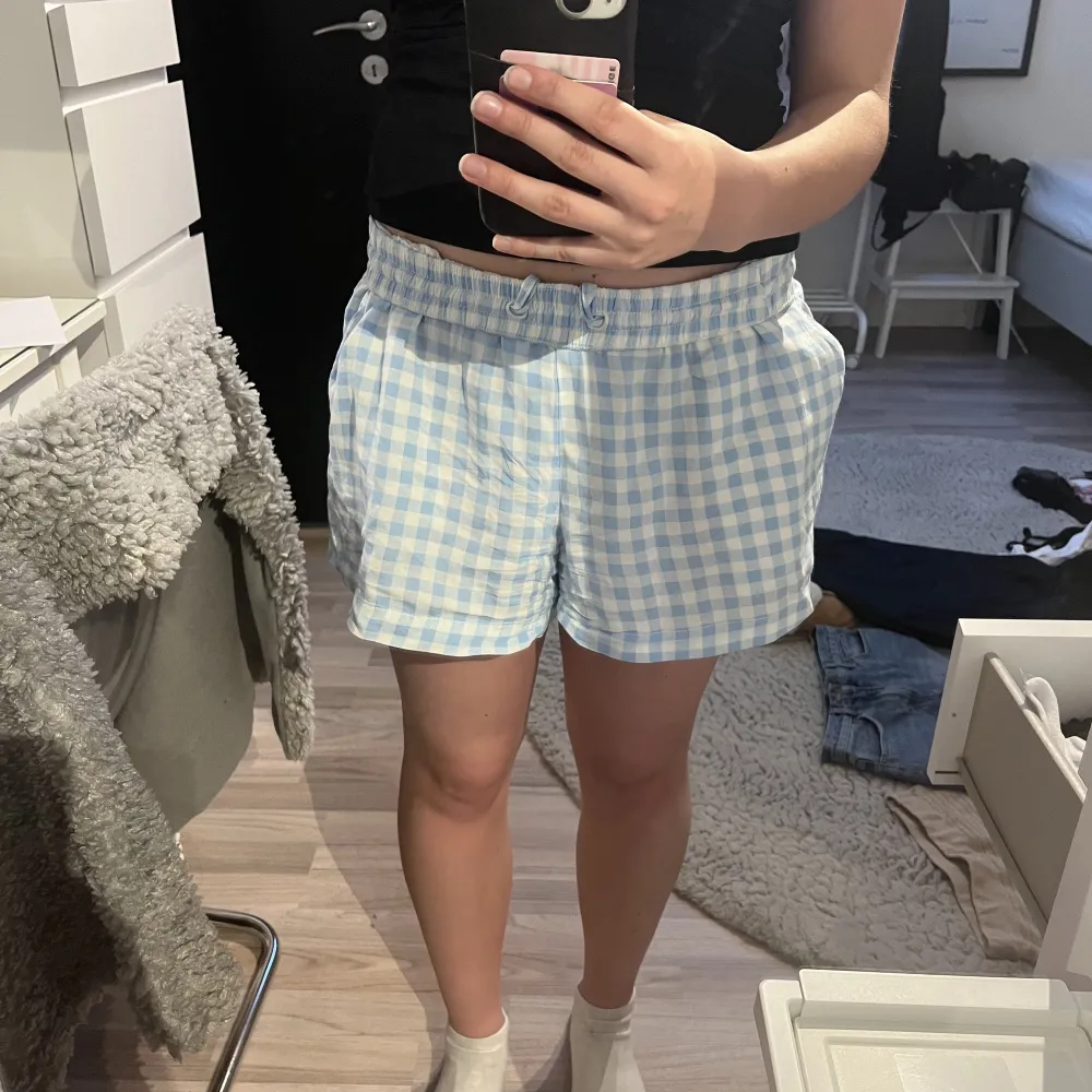 Rutiga pjamas shorts.. Shorts.