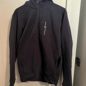 Sail racing Zip Hood  - Sail racing zip hood i storlek M, använd men i väldigt bra skick 