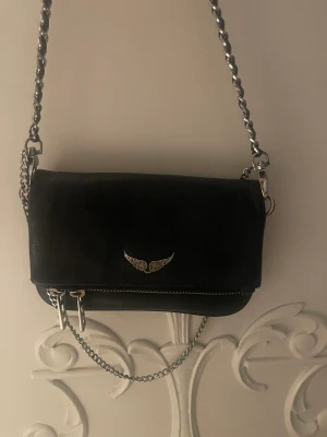 Zadig väska - Säljer min svarta Zadig väska i storlek mini!💓