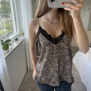 Leopard linne - Såå snyggt leopard linne!💗Nästan aldrig använd