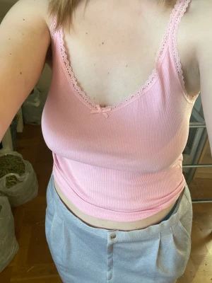 Linn från hm - Rosa linne från hm