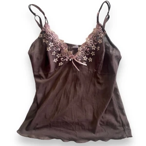 Sött linne - Jättegulligt linne men är tyvärr inte min stil. 