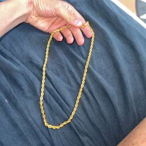 Guldhalsband  - Guldhalsband 60cm.