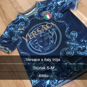 Italy x versace jersey i S men passar även m Möts i stockhom eller fraktar