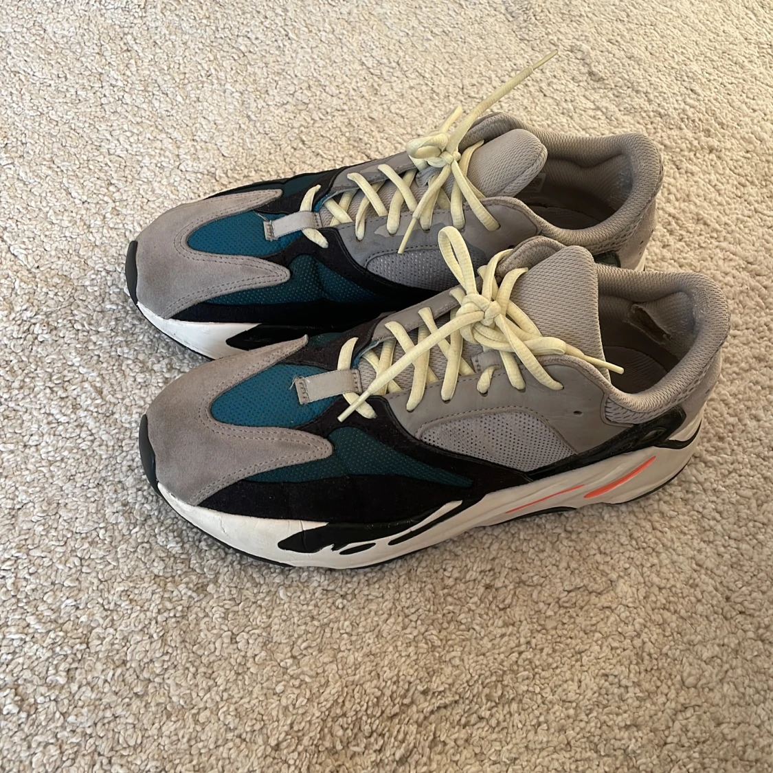 Yeezy Boost 700 Wave Runner