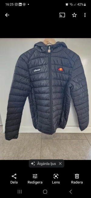 Esselles lätt dun jacka - Använd 1-2 gånger