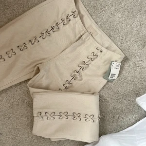 Coola byxor  - Skit coola byxor som tyvörr va lite för små På mig!❤️