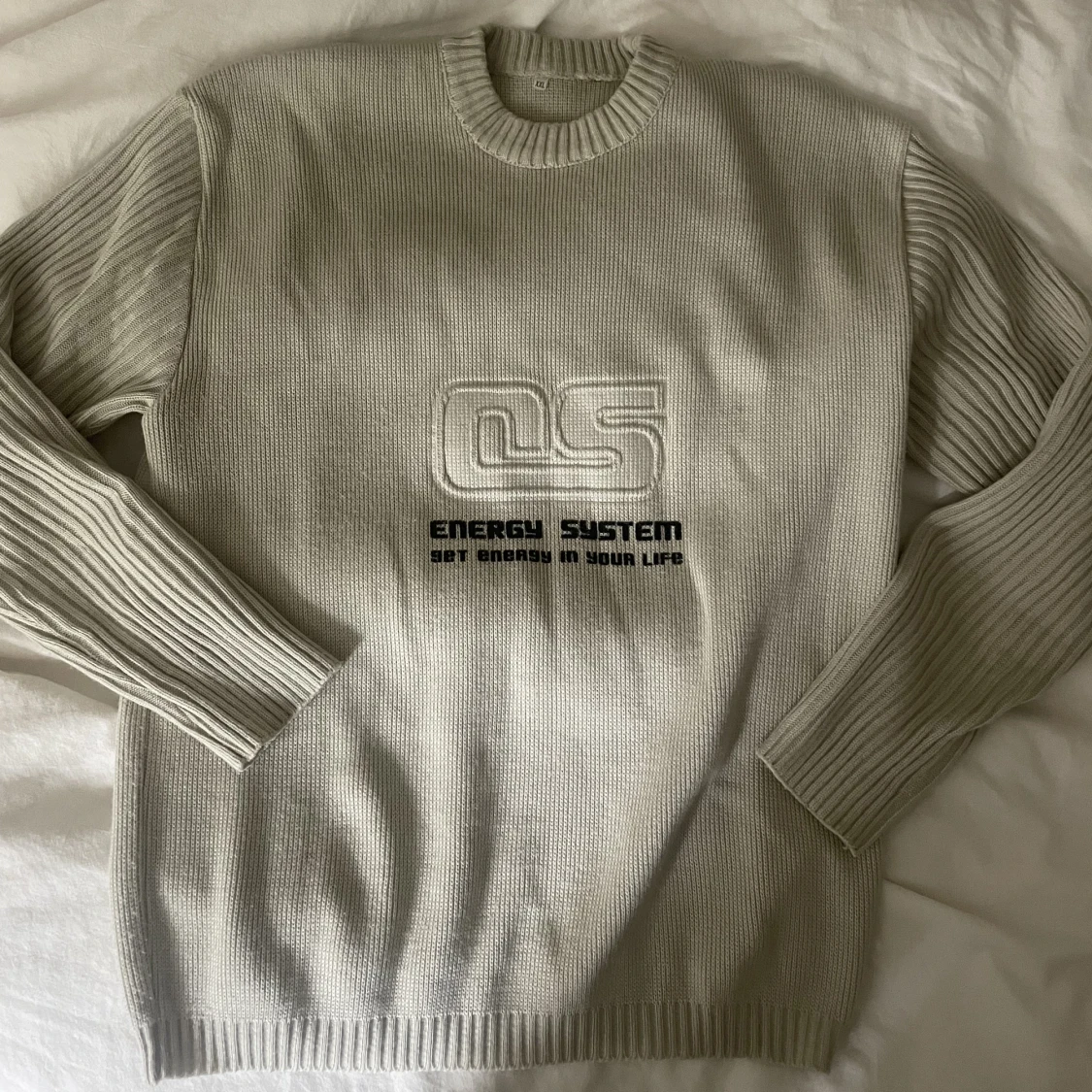 Beige stickad tröja - 91