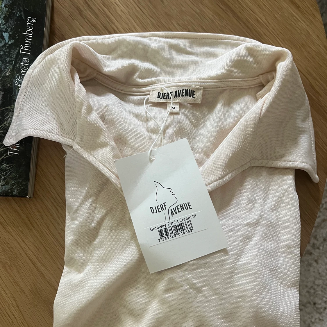 Get away t-shirt djerf avenue M helt ny  - 91