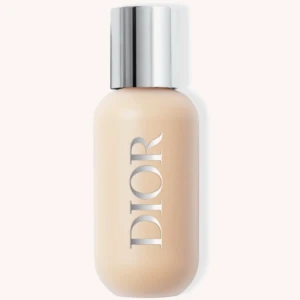 Dior foundation  - Dior backstage foundation helt oanvänd, inte öppnad. Säljer för att jag köpte fel färg