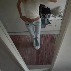 Ltb jeans  - Säljer nu mina älskade lågmidjade ltb jeans!!! Dom är slutsålda och såå populära 🙌🏼💘🤩💓800 dirketpris 💘