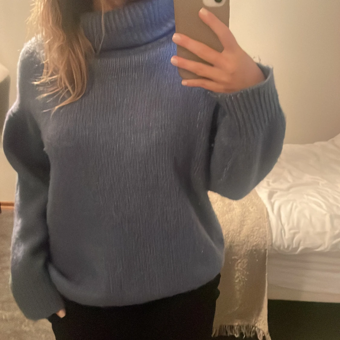 Stickad tröja från zara - 90