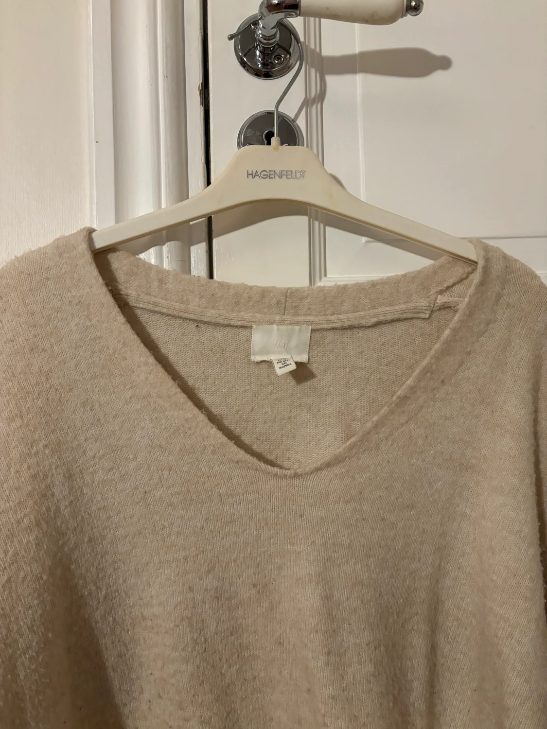 Beige stickad tröja  - 90