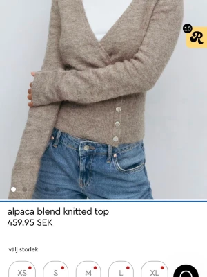 Stickad topp - Sparsamt använd