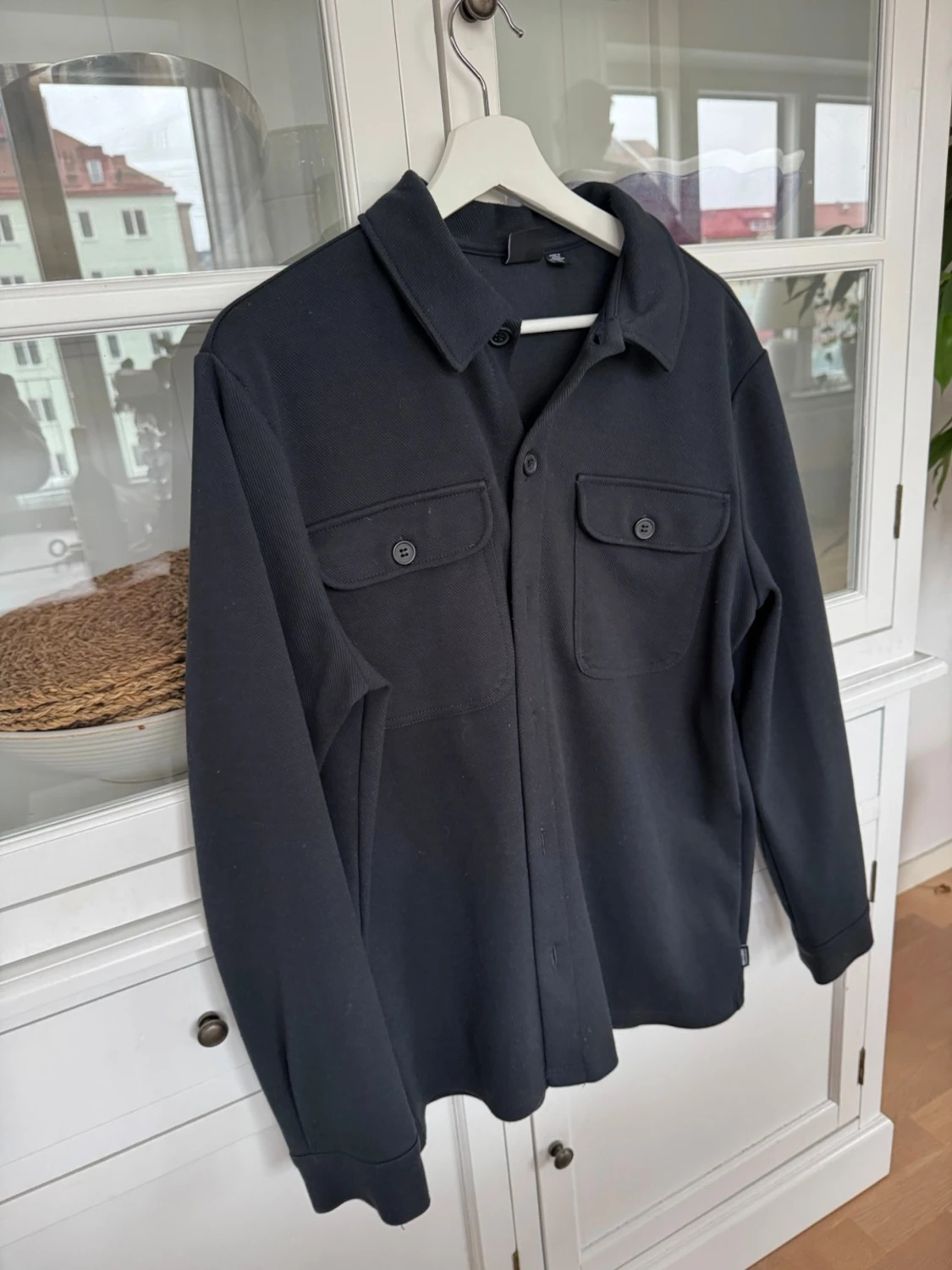 Svart overshirt från Only & Sons