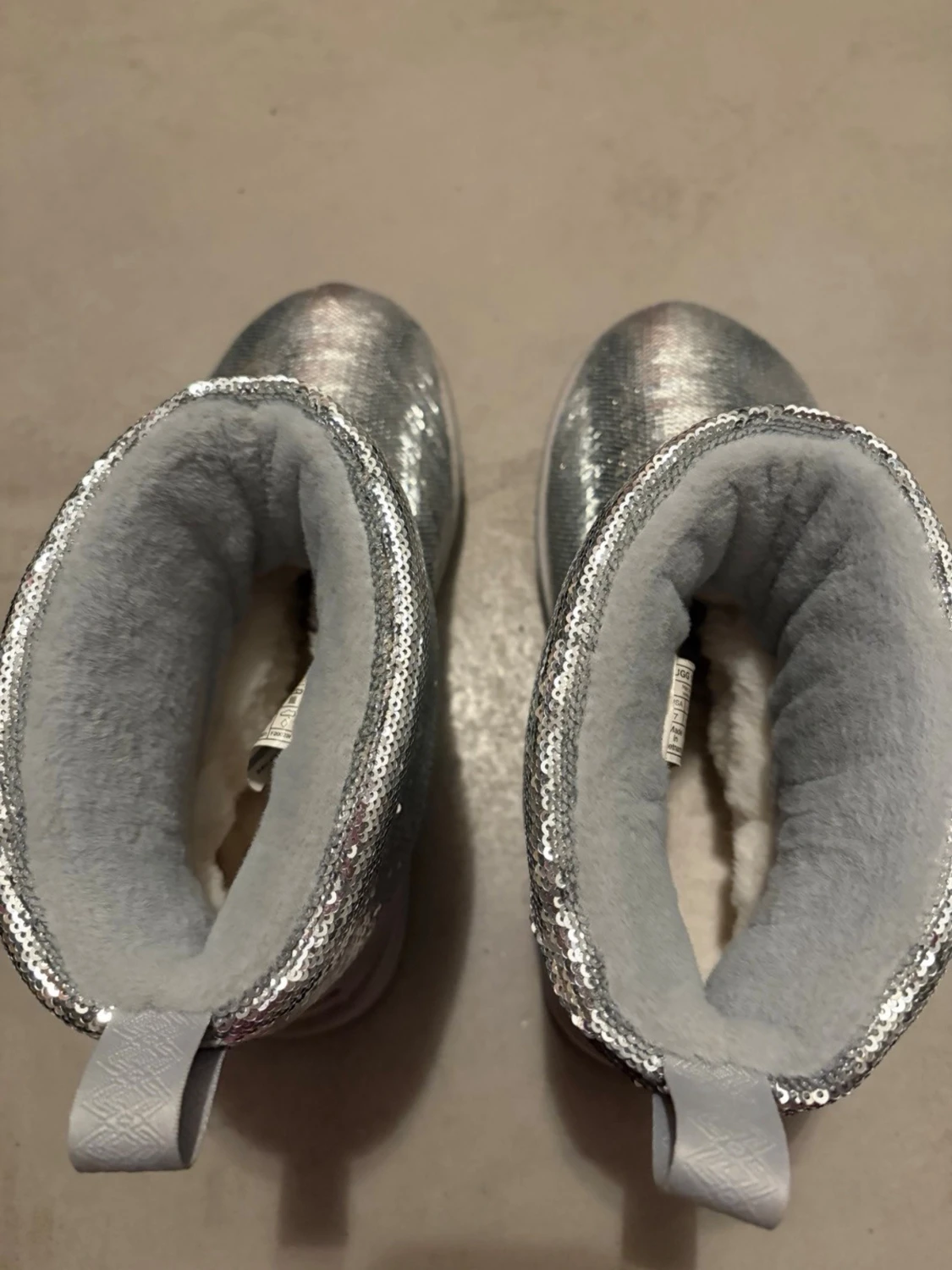 UGG boots med silverpaljetter - 6