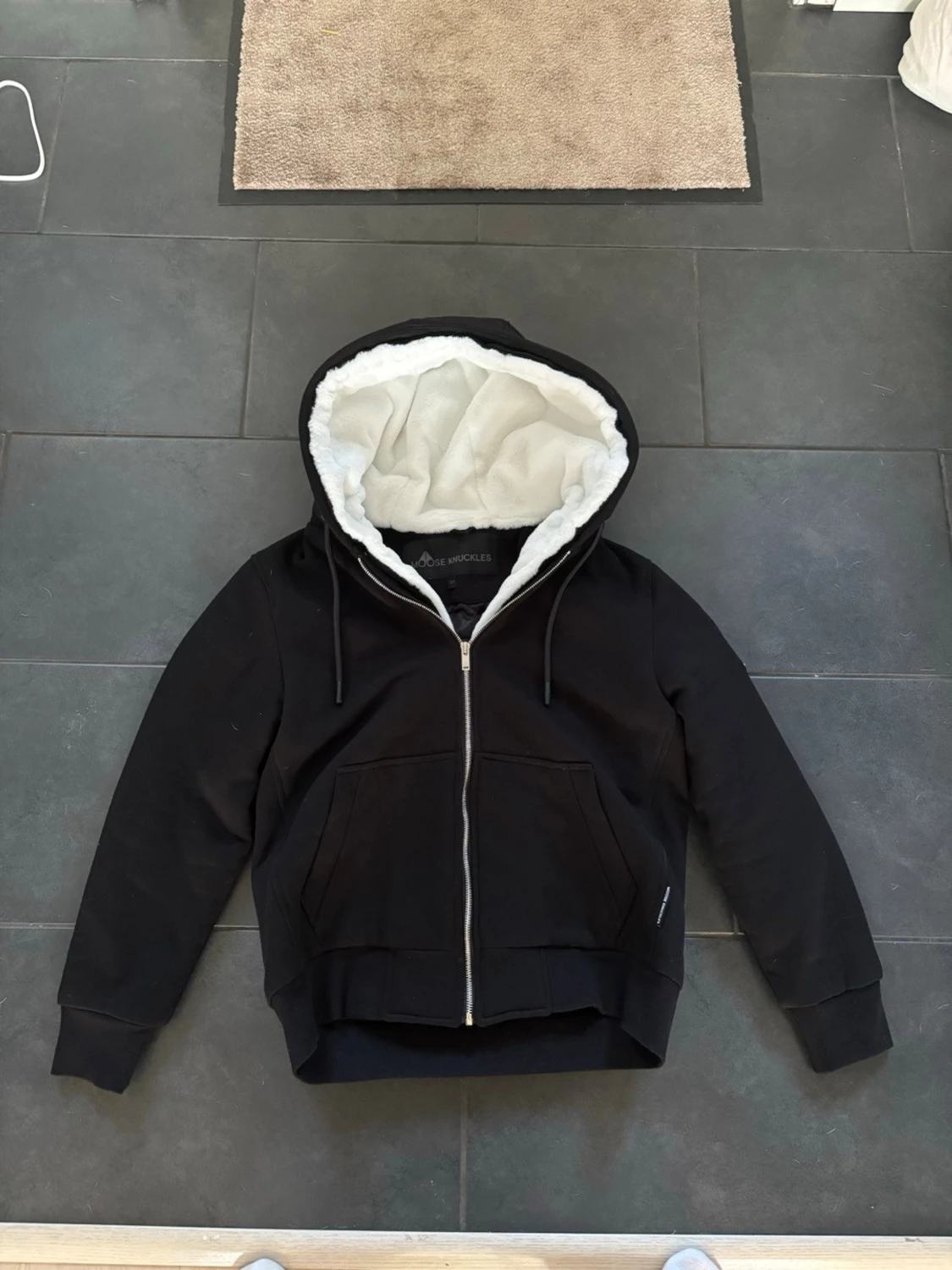 Moose Knuckles Bunny - 1