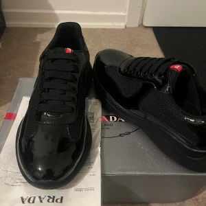  Prada skor - Prada skor i helt ny skick.