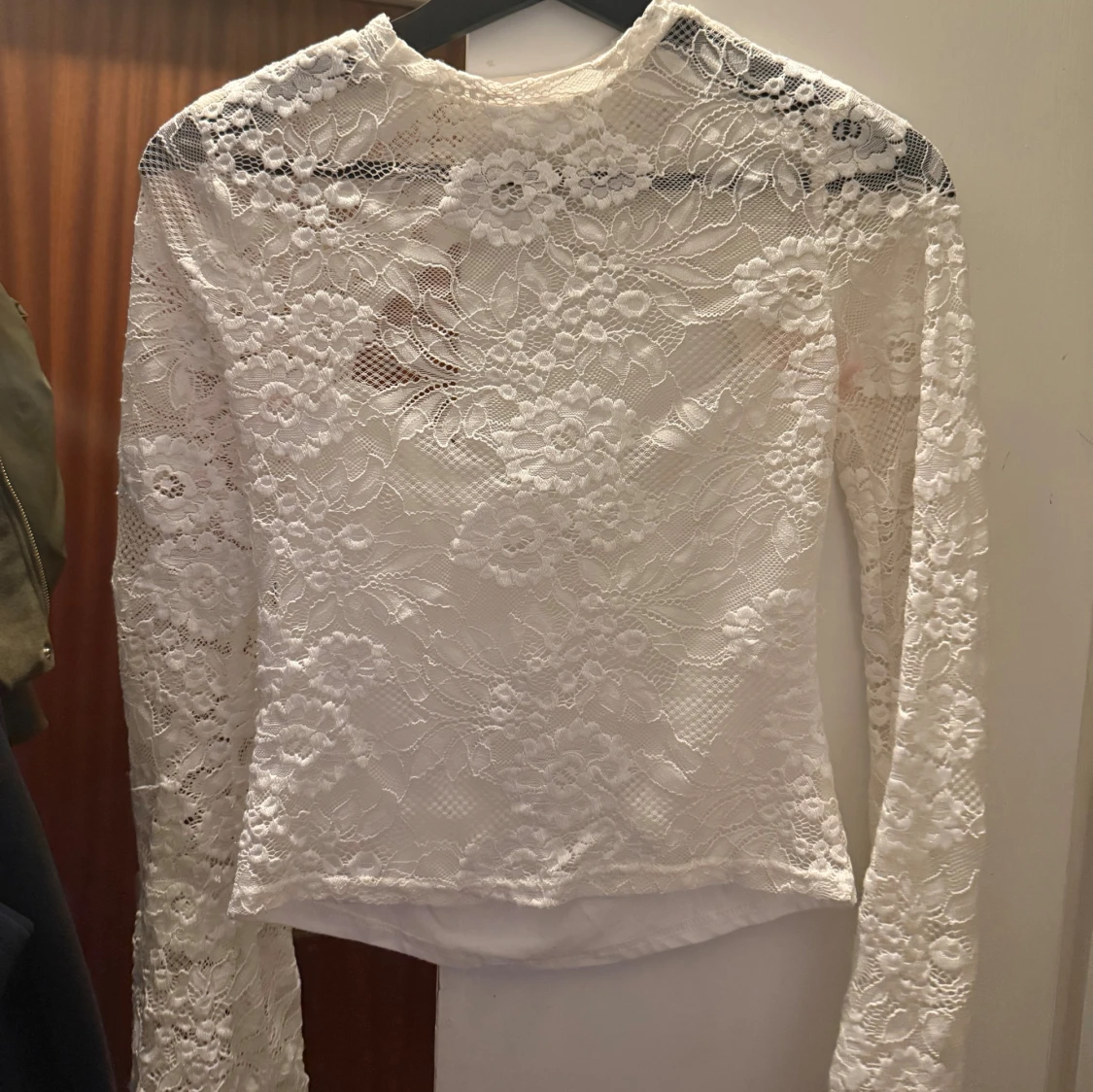 Venderby’s långärmad spetstopp - 1