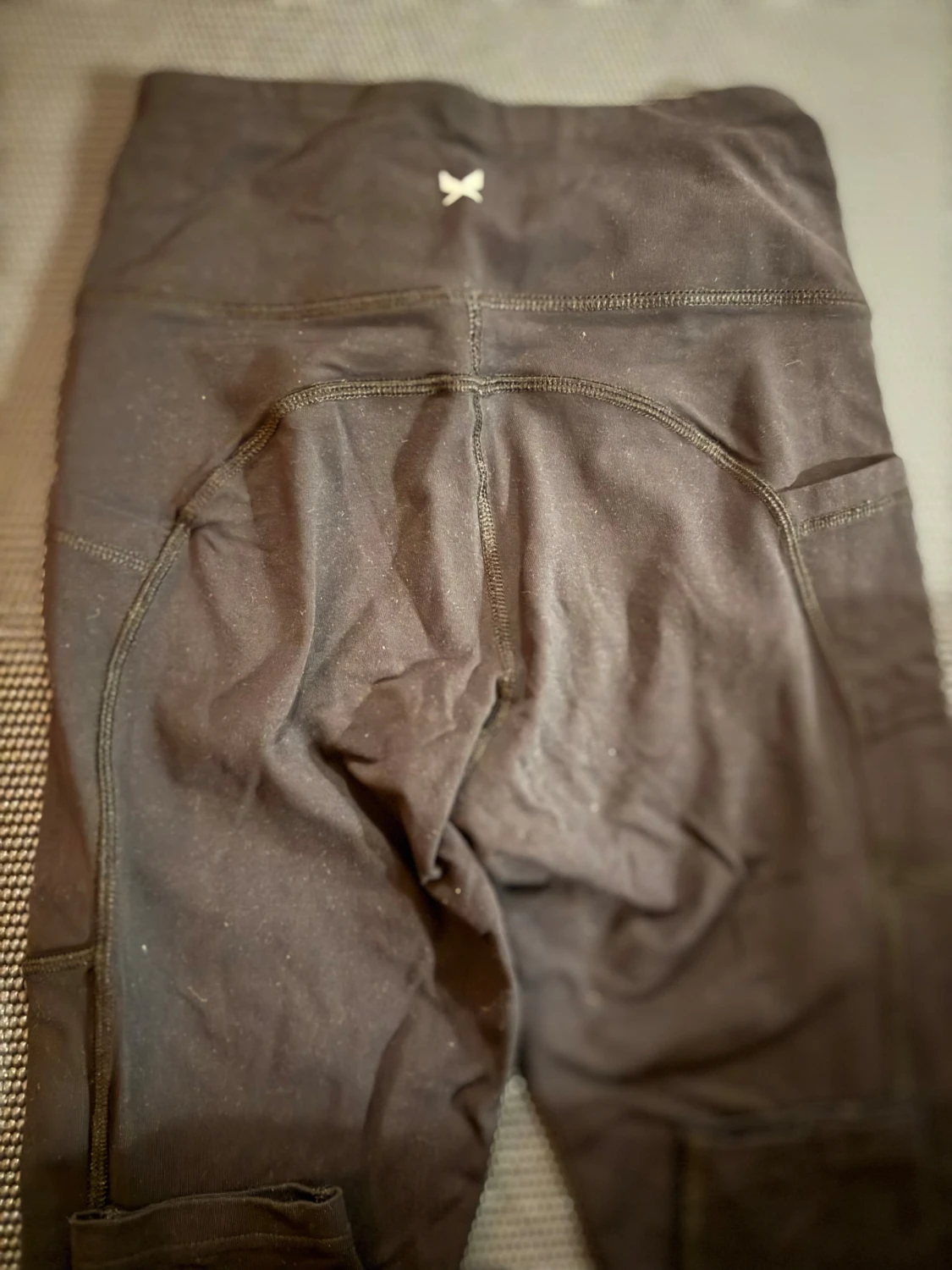 Svarta träningstights  med fickor - 2