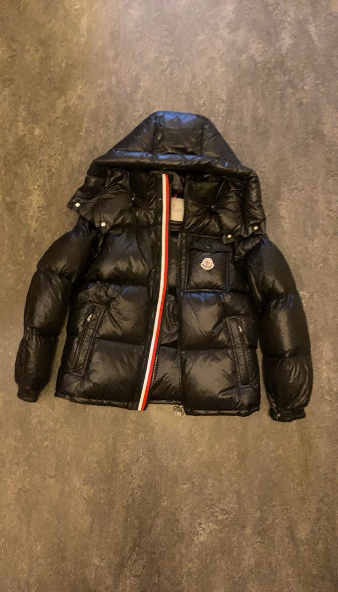 Svart Moncler Montbeliard dunjacka med huva - 2