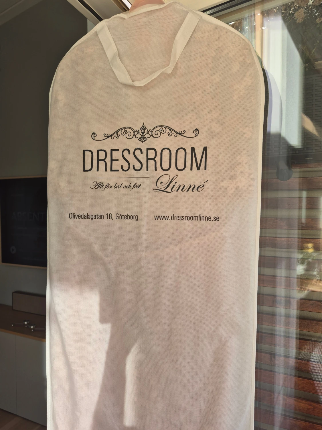 Ljusrosa spetsklänning Dressroom Linné - 1