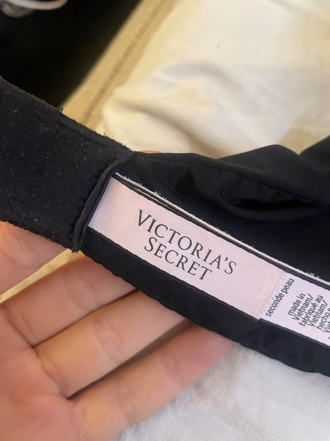 Victoria’s Secret bombshell bra - 3