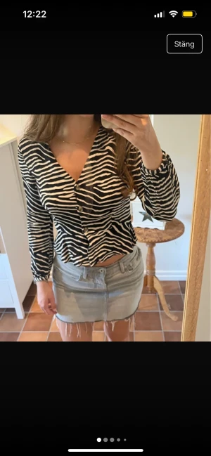 Söt blus - Säljer söt mönstrad blus! 