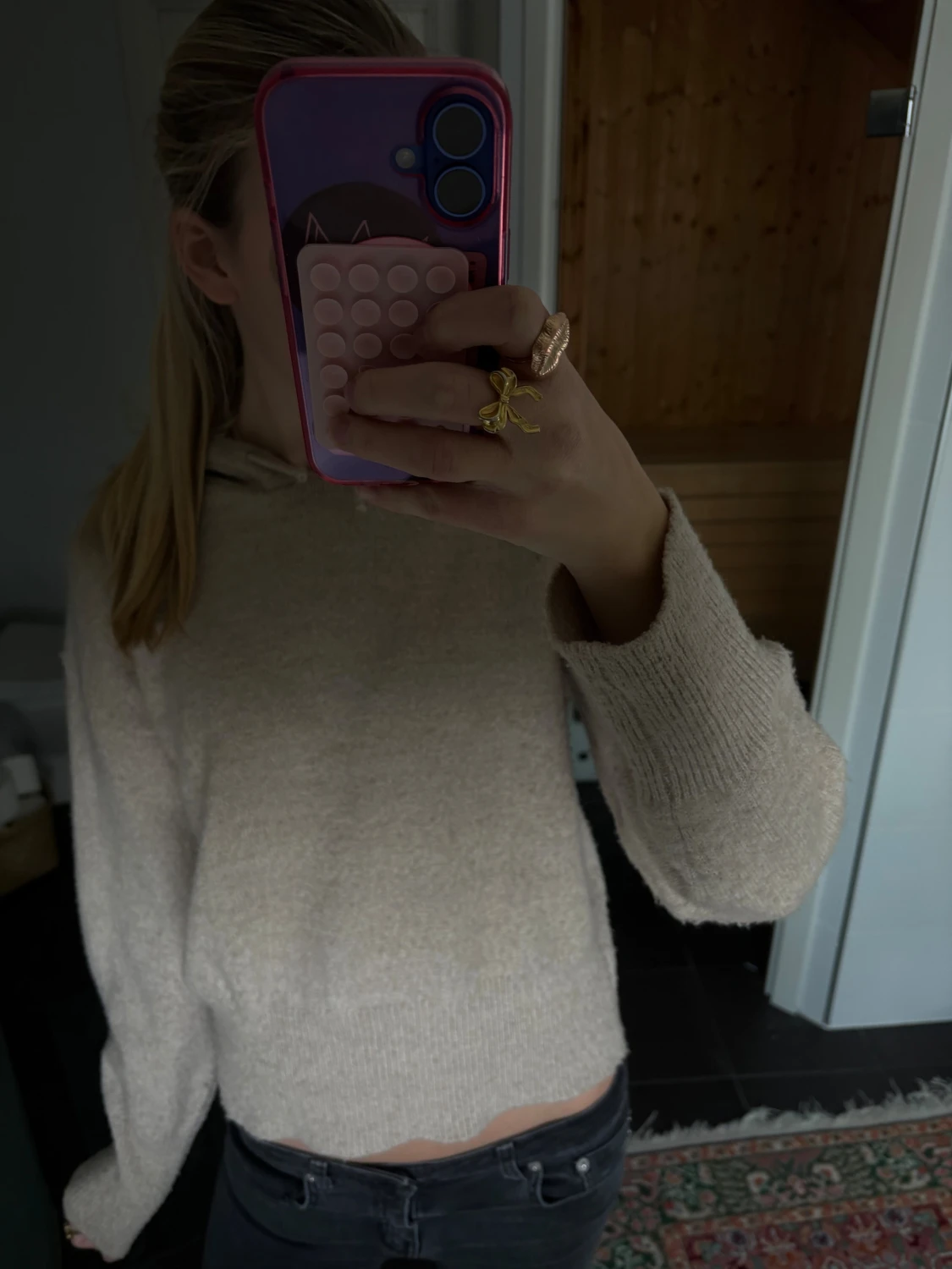 Beige stickad hoodie med huva - 2