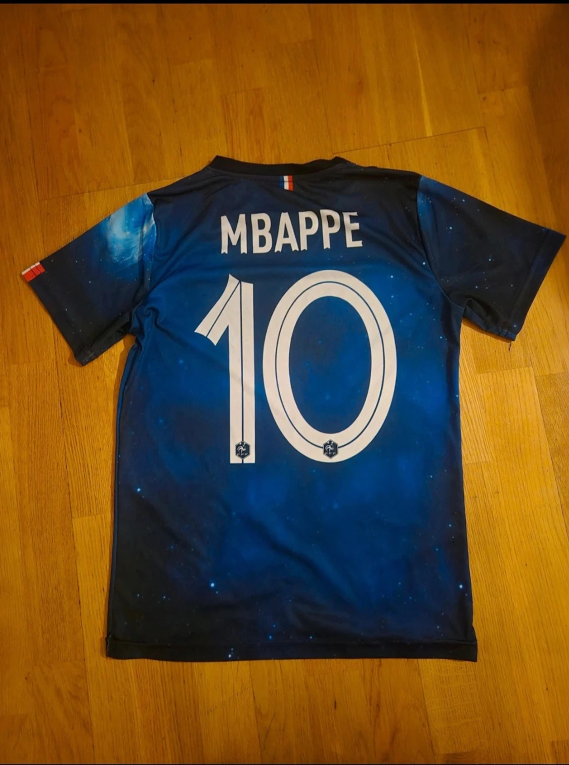 Kylian Mbappé set Frankrike galaxy, strl 158 - 2