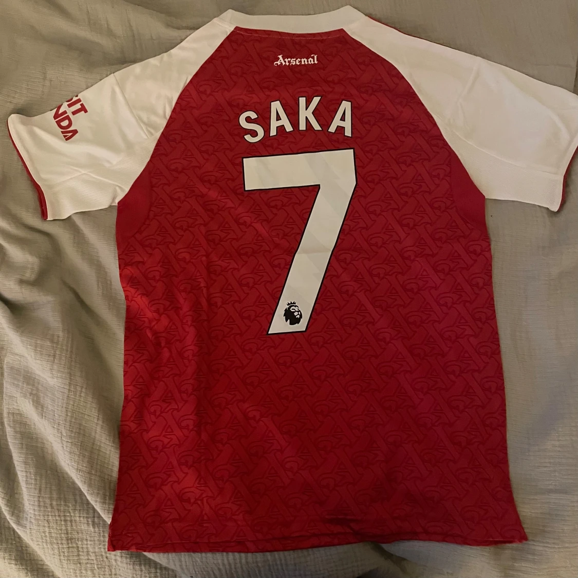 Arsenal - Saka tröja