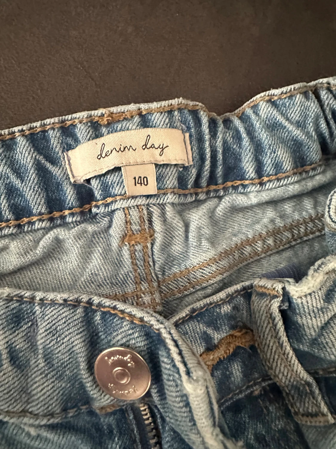 Ljusblå jeans från Denim Day, stl 140 - 1