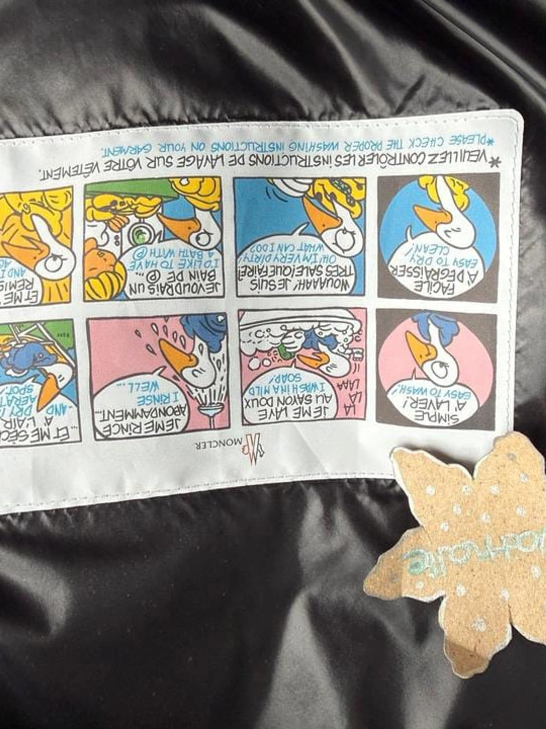 Svart Moncler dunjacka med huva - 6