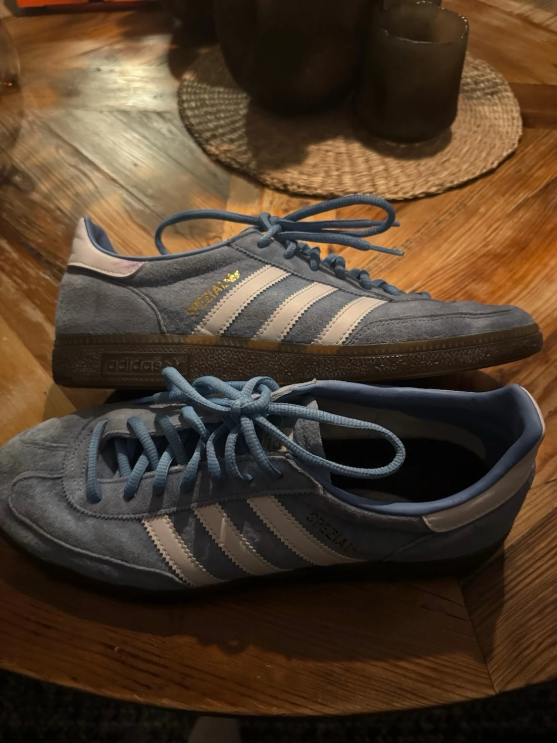 Adidas Spezial blå sneakers