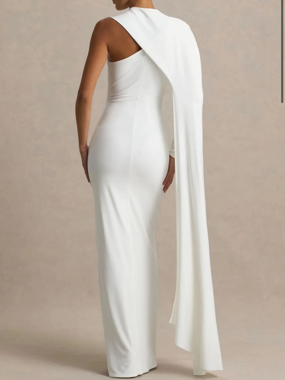 Vit långklänning med oneshoulder - 2