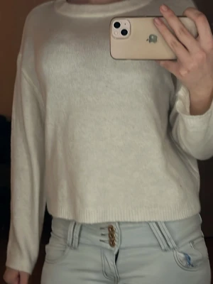 Vit stickad tröja - Tröja från lager157 i size s❤️