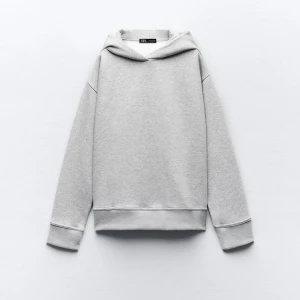 Hoodie från zara - Jättefin Hoodie från zara, inge defekter. Har använt några gånger 
