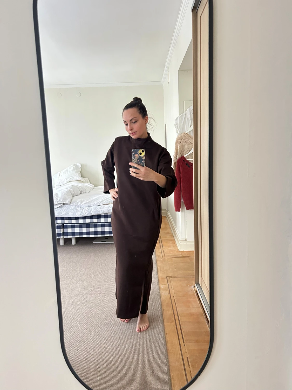 Brun långklänning med slits - 2