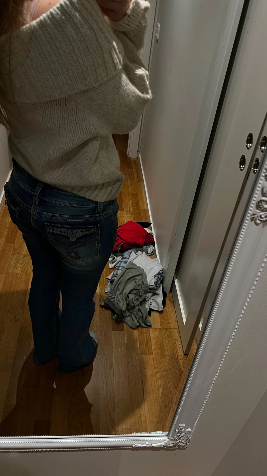 Beige offshoulder stickad tröja - 1