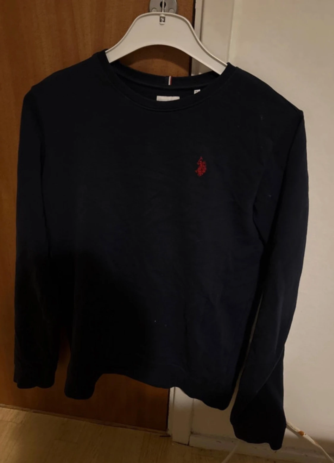 Marinblå långärmad tröja från Ralph Lauren