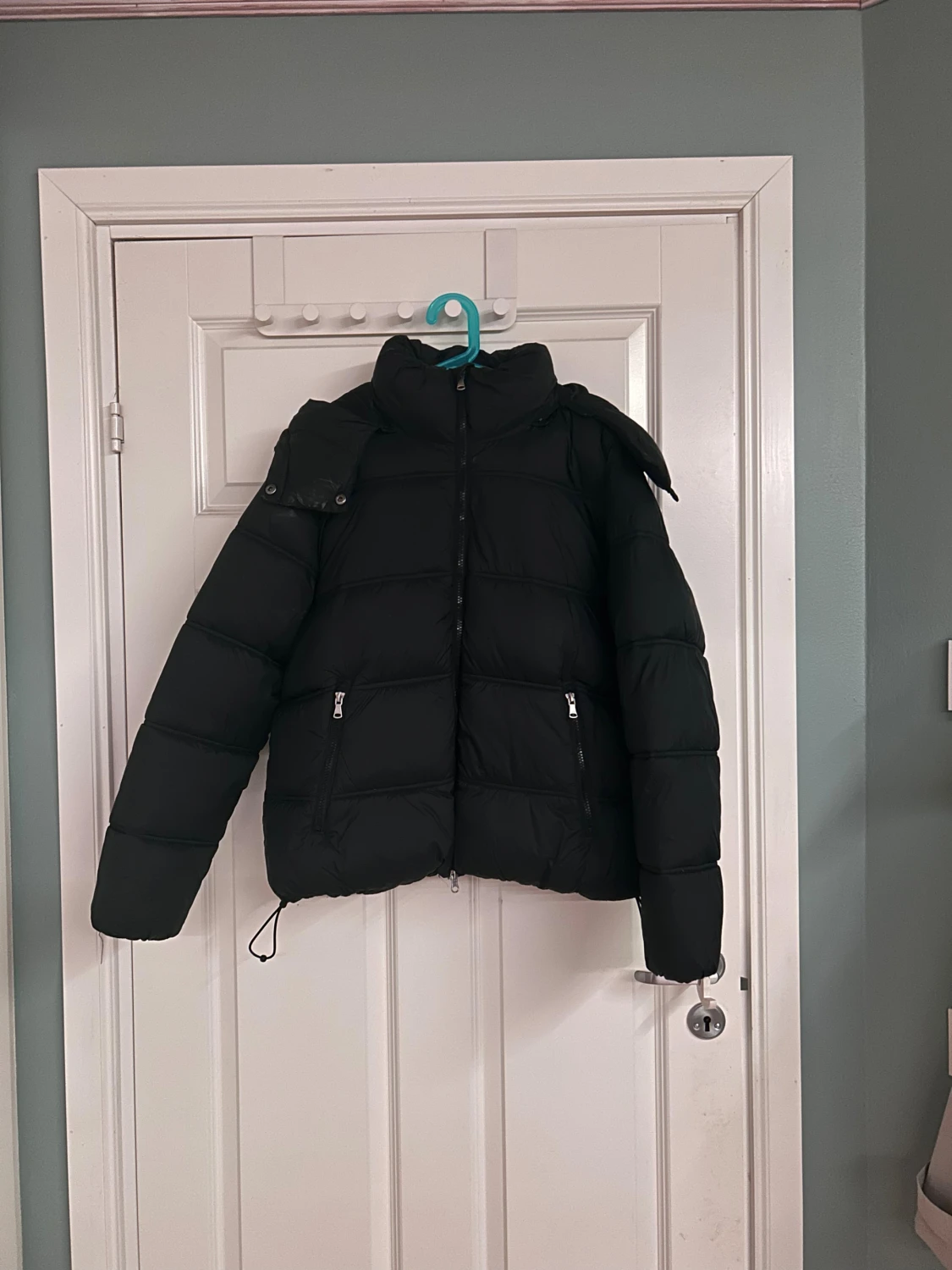 Svart pufferjacka från lager 157, S