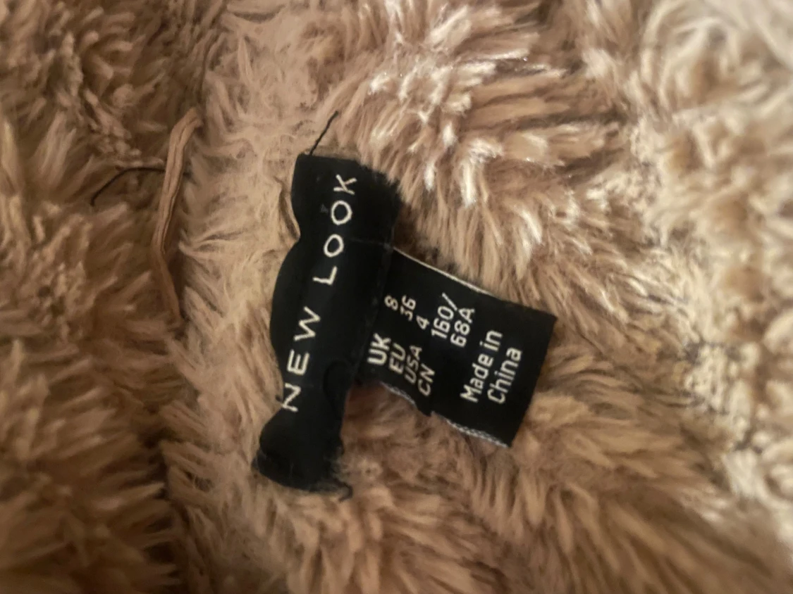 Beige teddyjacka från New Look - 1