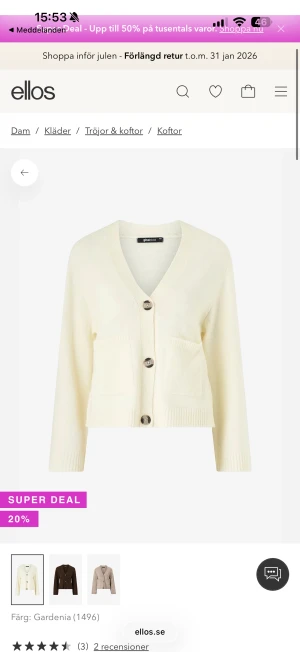 Vit kofta från Gina Tricot med knappar - Helt ny aldrig använd med prislapp på, fick hem den idag men den var för liten för mig❤️. 