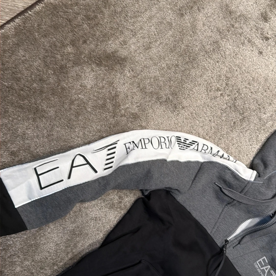 EA7 hoodie med half zip och logga - 1