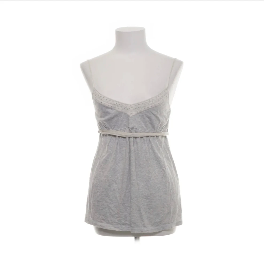 Grå linnetopp från Abercrombie & Fitch