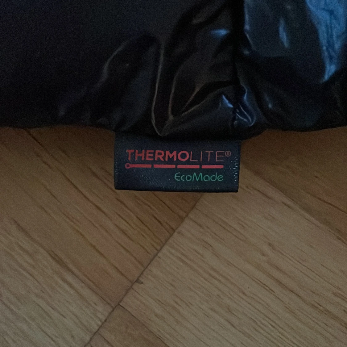 Svart pufferjacka från H&M - 3