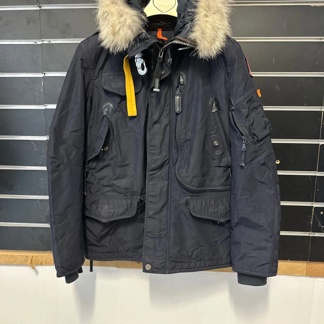 Parajumpers svart parkajacka med päls - 1